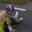 Se confirma la fractura de clavícula de Wout van Aert tras su grave caída en la A través de Flandes; peligra el Giro de Italia