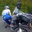 VÍDEO: Vergonzosas imágenes de una moto atropellando a un ciclista en plena Vuelta a Asturias