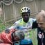Biniam Girmay abandona el Giro de Italia tras sufrir dos caídas en muy pocos minutos: Pesadilla para Intermarché