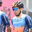 Caleb Ewan y la locura de los sprints en el Giro: "Intenté surfear las ruedas lo mejor que pude, pero es difícil saber qué tren seguir"