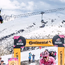 VÍDEO: Dos esquiadores saltan sobre Tadej Pogacar en Mottolino en una escena épica del Giro de Italia