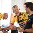 Medical Report and withdrawals Giro d'Italia 2024 | Update stage 2: Robert Gesink the first to leave the race