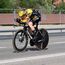 VIDEO: Strong winds threaten Gran Camino time-trial: "The wind is moving even the trucks... imagine riders weighing 60 kg"