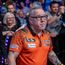 "Surely this is not normal" - Gian van Veen cannot suppress amazement when he hears how many different darts Peter Wright has already used this year
