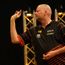 Speelschema zaterdagavond op European Darts Grand Prix met onder meer Van Barneveld, Price, Clayton en Van den Bergh