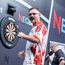 Boris Krcmar en Damon Heta stromen door naar de volgende ronde van de World Series of Darts Finals