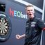 Wessel Nijman toont supervorm; negen Nederlanders naar laatste 32 van PDC World Youth Championship