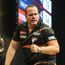 Van Duijvenbode, De Graaf en Van Barneveld bereiken laatste 16 van Players Championship 25