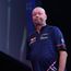 Matige Raymond van Barneveld bijt zich stuk op Ricardo Pietreczko en moet World Grand Prix na eerste ronde al verlaten