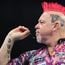 Peter Wright maakt Dirk van Duijvenbode heel blij met overwinning op Cameron Menzies