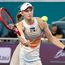 Elena Rybakina gana a Fruhvirtova en su estreno en Roland Garros