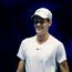 Yannik Hanfmann unterliegt Jannik Sinner in einem hart umkämpften Wimbledon-Auftaktspiel