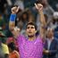 (VÍDEO) El increíble gesto de Carlos Alcaraz con un joven aficionado en el Madrid Open que estaba siendo empujado por la multitud