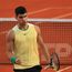 VÍDEO: Carlos Alcaraz realiza su primer entrenamiento post lesión pensando en Roland Garros