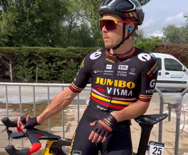 Jumbo visma top team kit