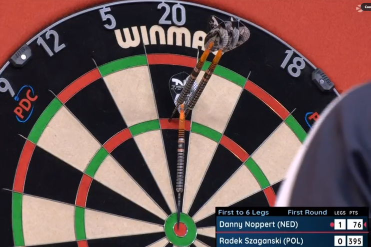 Darts store score live
