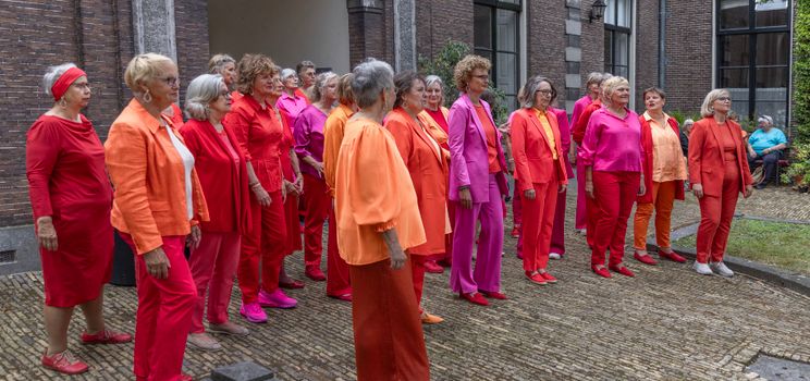 art koor aveen