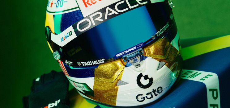 max-verstappen-helm-brazilië-2025-112