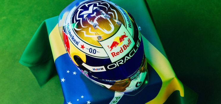 max-verstappen-helm-brazilië-2025-114