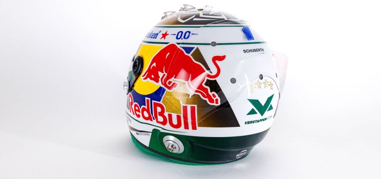max-verstappen-helm-brazilië-2025-13