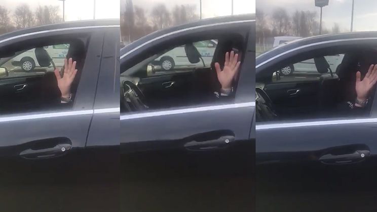 Taxi oorlog tussen TCA en Uber: "Oprotten met die camera"
