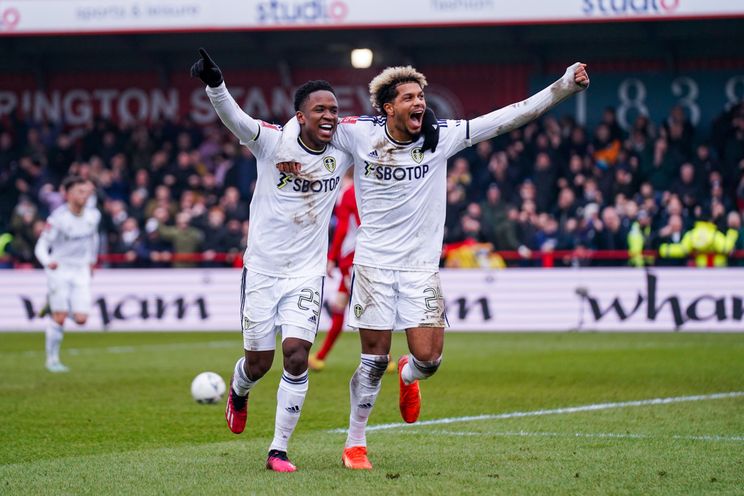 Oud-Feyenoorder Sinisterra trefzeker voor Leeds United na blessure