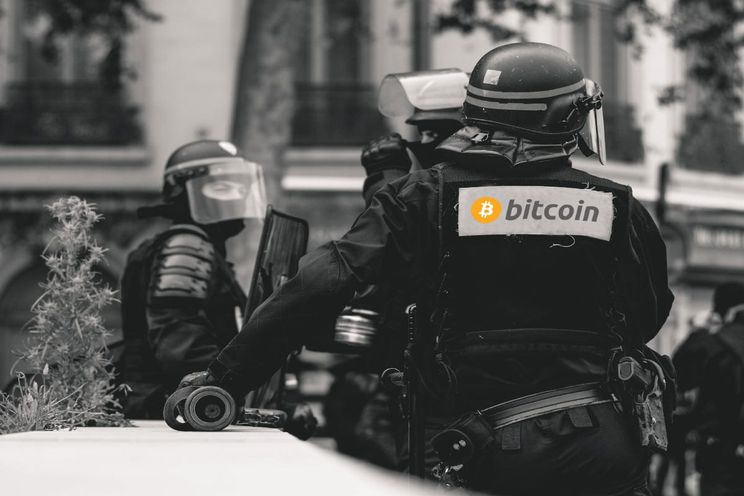 Europol rolt piramidespel met Bitcoin en goud van 6 miljoen euro op