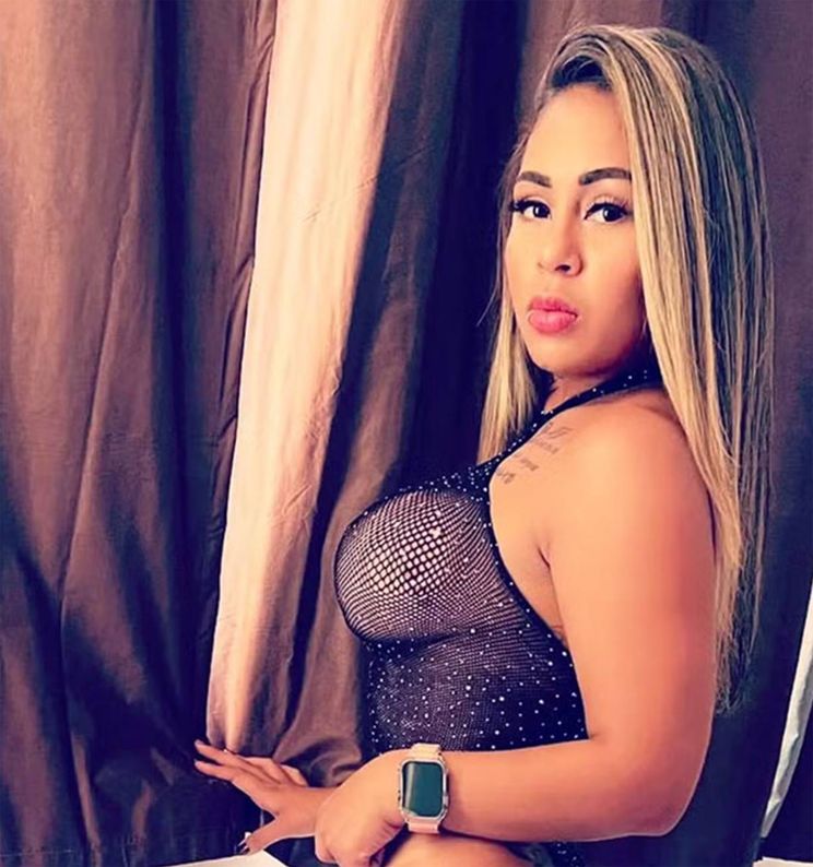 OnlyFans-model overlijdt na fatale val van hotelbalkon tijdens opnames