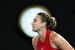 Aryna SABALENKA evita el susto en el Madrid Open y se estrena con triunfo ante Magda LINETTE