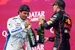 Sainz wijst snelste rijder over één ronde aan, Verstappen niet genoemd: 'Gaat tussen die twee'