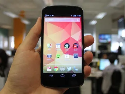 3 google nexus 4