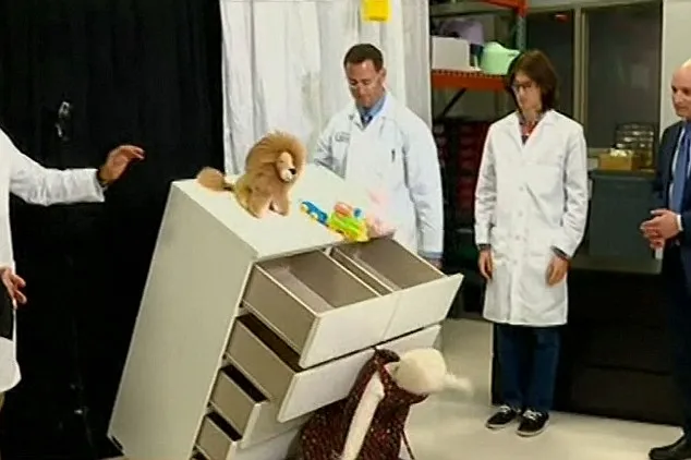 35c4d88b00000578 0 image m 39 1467161938326