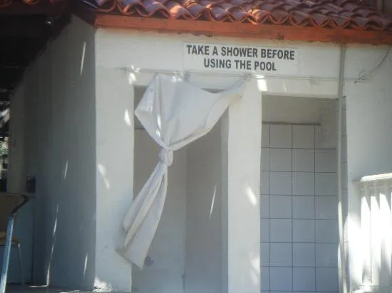 pool showers