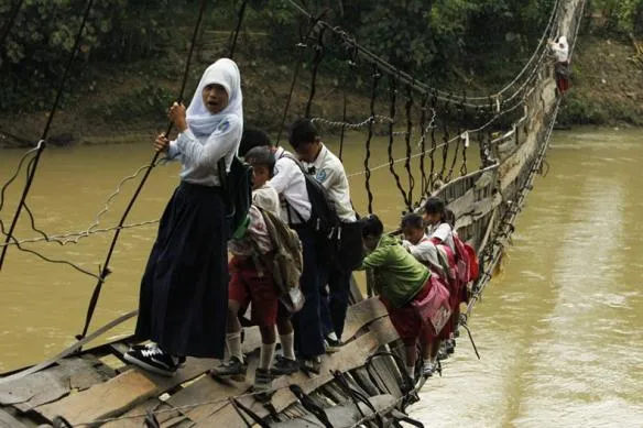 spectaculaire routens naar school 18 584x389