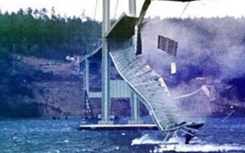 1935207 1200x 915x518