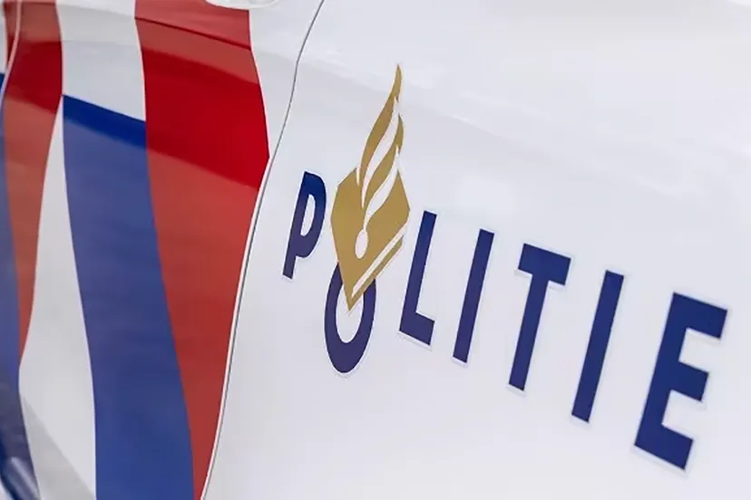 2019 04 23 politieauto mercedes pm013 1 kopieren politie