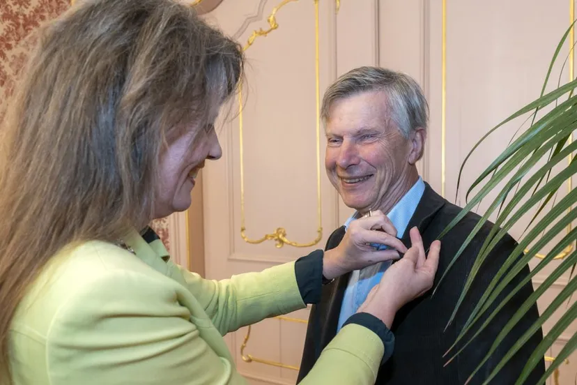 20220331 uitreiking ere insigne hans van wijland jjfoto 1024x798 1