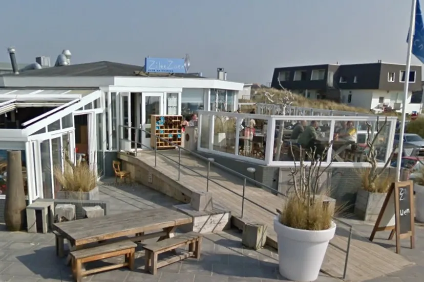 402326w1600r16 9adb5fe6q90