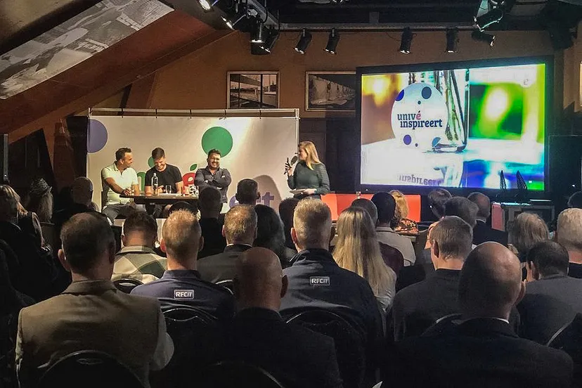 6555cf00ce3c8 kopieren