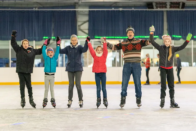 discoschaatsen in de ijshal