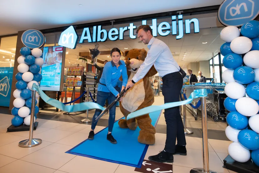 feestelijke opening van de nieuwe albert heijn overstad foto albert heijn yasmin hargreaves