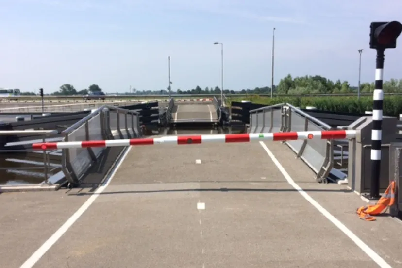 images f819ae3b359a05ae104c73ba18bd7a64