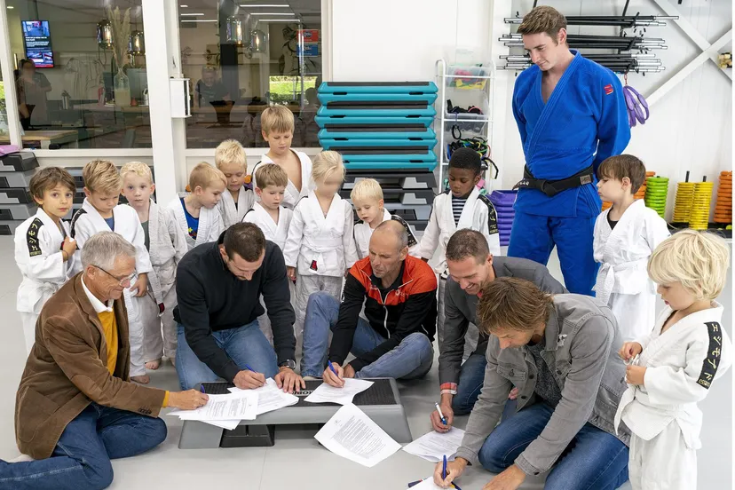 jj061021 01 002 1536x1230 1