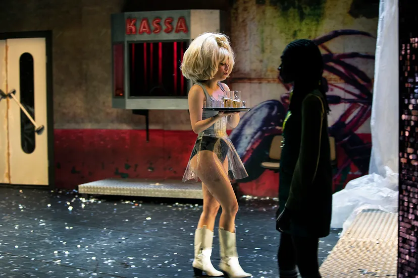 kasimir karoline 04 sanne peper