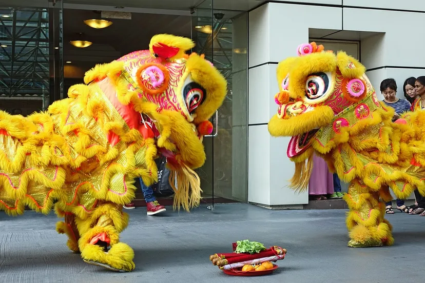 lion dance 653735 1920