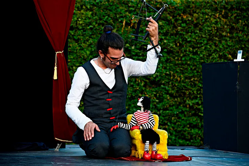 minusmal simply clara photo by totaal theater 6 kopieren