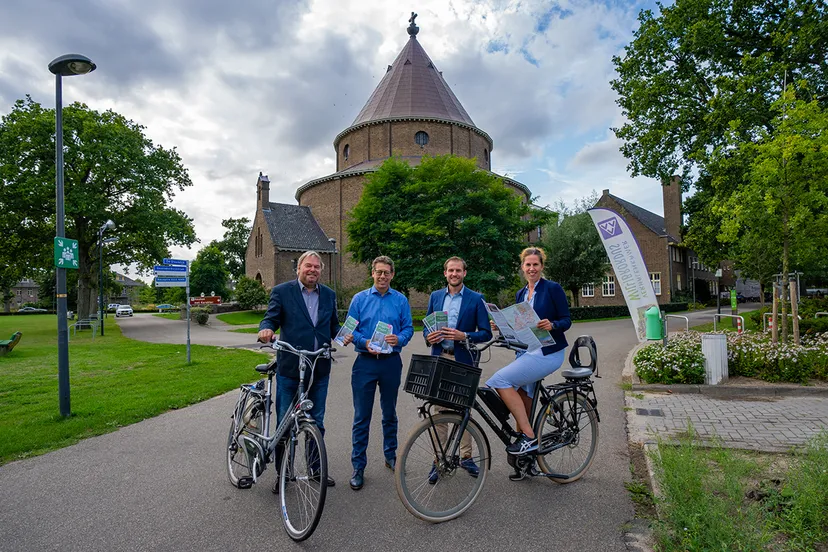 nieuwe fietsroutes stad dijk en waard en bos en polder route rob opdam robert te beest falco hoekstra miranda tonkes