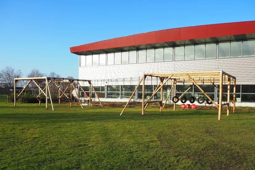 outdoorpark alkmaar lanceert spannende winactie voor nieuw obstakel