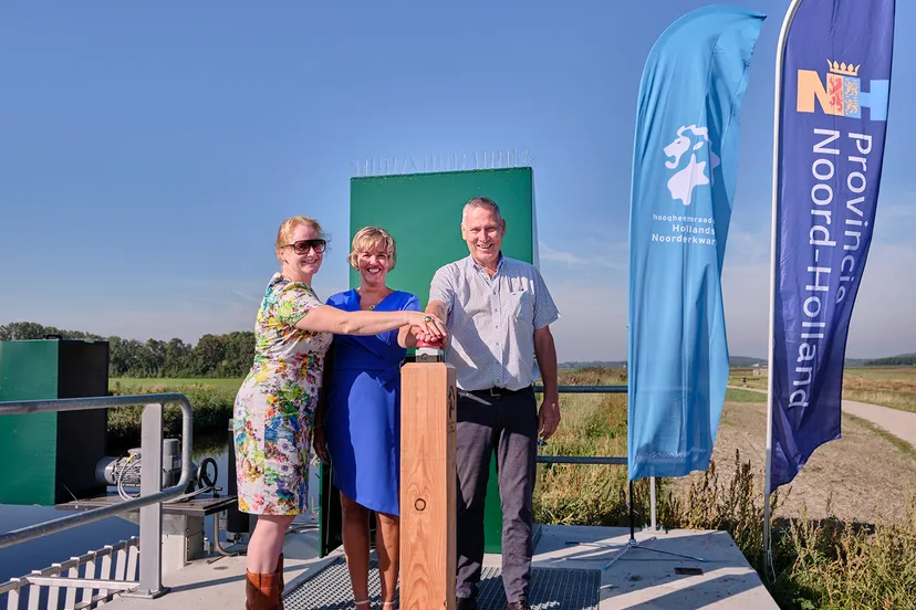 pb 37 1 oplevering natuurgebied en boezemberging vliegveld bergen kopieren