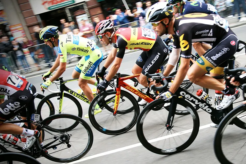 photo 1512571536737 0ca99b6e73e7